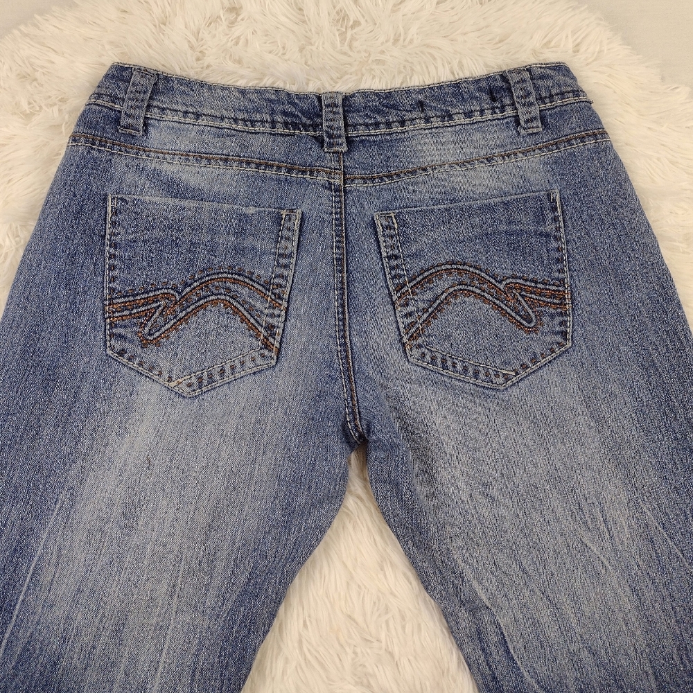 Vanilla Star Distressed Bootcut, Size 9 Tall - Picture 5 of 7